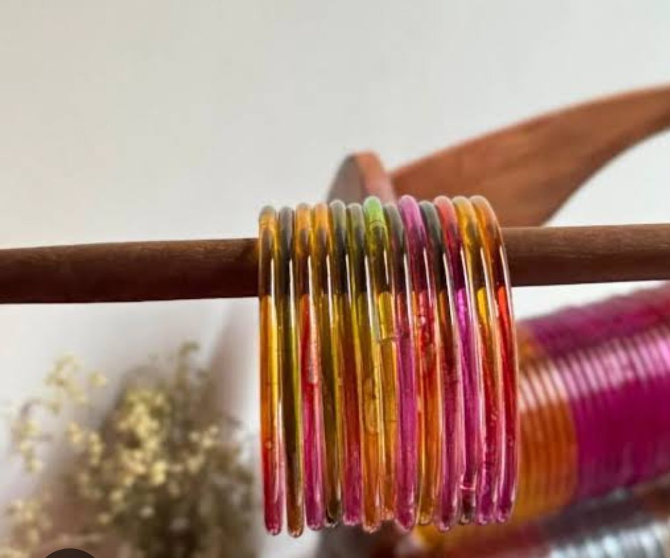 8 Pcs Trendy Glossy Jelly Glass Bangles