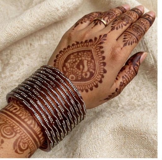 Indian stone Bangles 8pcs - Image 3