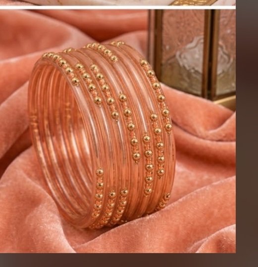 Dotted glass bangles 8pcs - Image 3