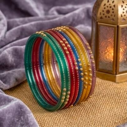 Dotted glass bangles 8pcs
